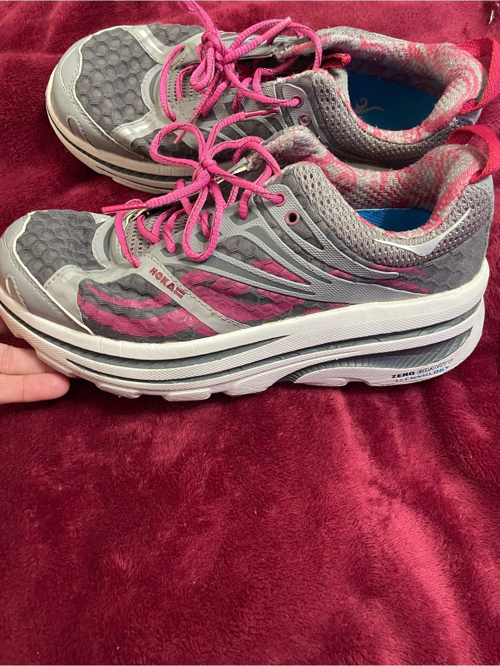 Hoka One One Women's Bondi Gray and Pink Cushioned Running Shoes size 7.5